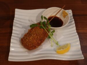 山形牛串カツ 居酒屋母家にて