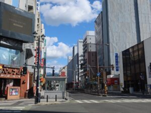 山形 駅前大通り すずらん通りとの交差点