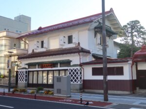 山形 丸太中村