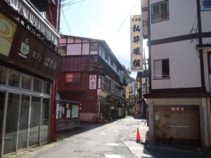 山形 肘折温泉 温泉街 第一停留所付近