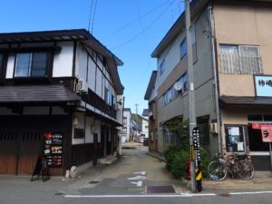 山形 肘折温泉 温泉街 肘折いで湯館がある通り