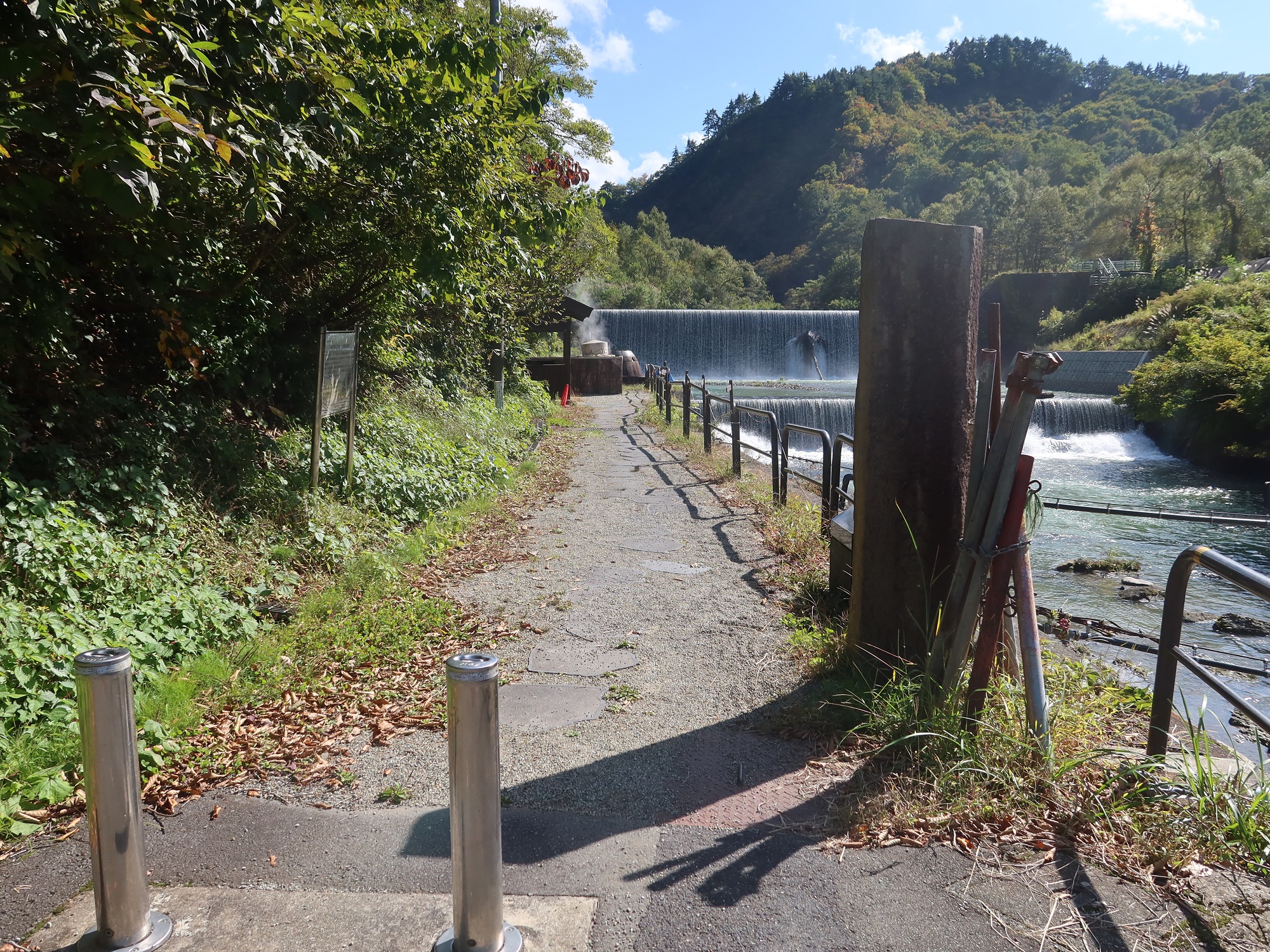 山形 肘折温泉 源泉公園 入口