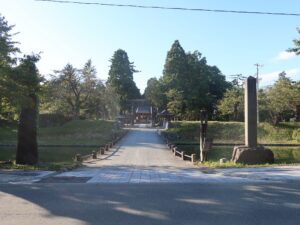 新庄城址 最上公園 戸澤神社 表御門跡
