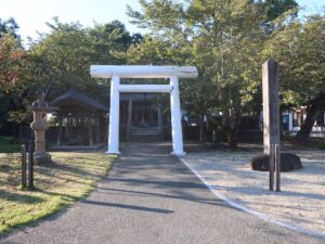 新庄城址 最上公園 新庄護國神社 大鳥居と手水舎