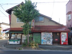 山形 新庄の繁華街 こぶとり爺さまとおり 恐らく営業していない商店