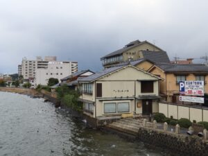 松江 末次本町 京町商店街の近くです