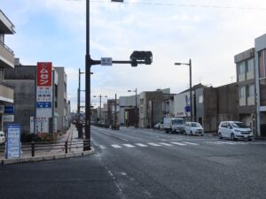 松江 竪町交差点 国道9号線 さいか三番街商店街 昼に撮影