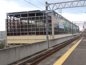 一畑電車北松江線 電鉄出雲市駅 JR出雲市駅のホームから撮影