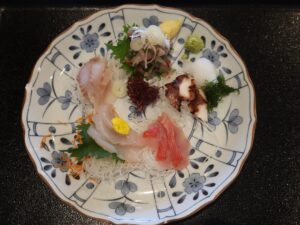 地魚盛り合わせ 南総城山温泉 里見の湯にて
