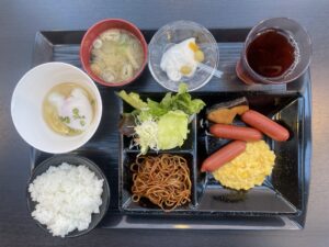 熊谷天然温泉 ハナホテル籠原 無料の朝食バイキングの例