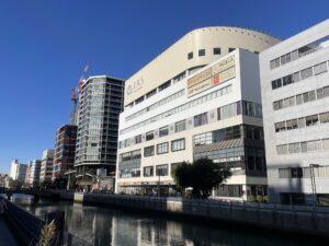 横浜天然温泉 SPA EAS 建物