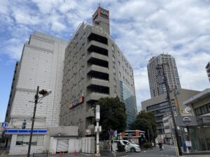 アパホテル 千葉中央駅前 建物全体