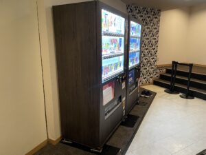 アパホテル 千葉中央駅前 地下1階 自動販売機